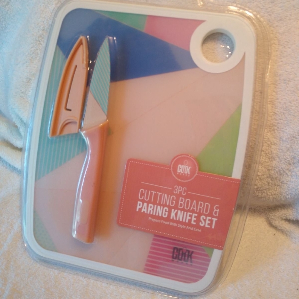 3-Piece Cutting Board and Paring Knife Set